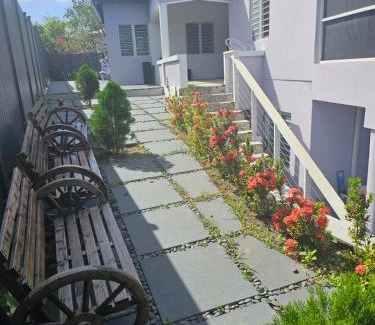Buckleys Village Apartamento | Villa Irving
