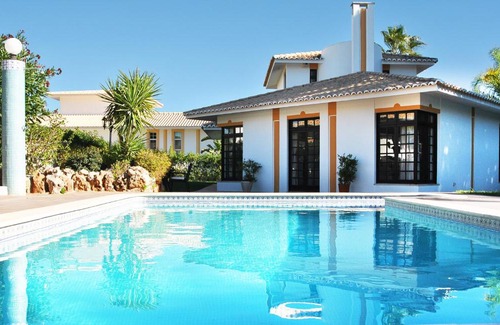 Vale do Garrao Villa | Villa Isa Joe by Algarve Vacation