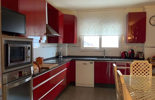 Alhaurín de la Torre Villa | 'Villa Isabella' with Mountain Views, Wi-Fi, and Air Conditioning