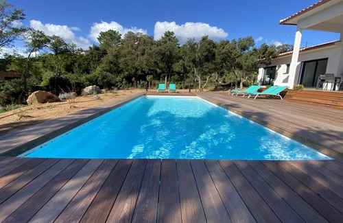 Sainte-Lucie-de-Porto-Vecchio Villa | Villa Isula by Intendance Excellency