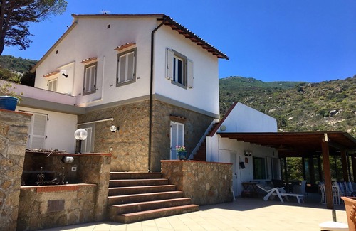 Isola del Giglio Villa | Villa "I mirti" localidad Caldane isla de lirio