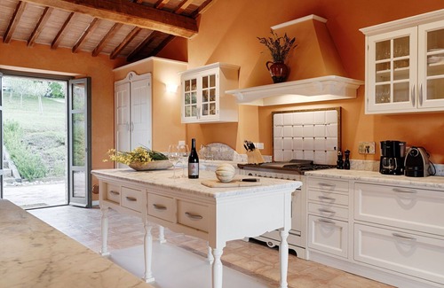 Montelaguardia Villa | Villa en San Giovanni Del Pantano con 7 habitaciones, capacidad 14