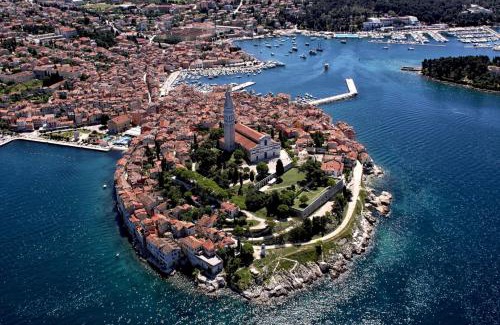 Borik Villa | Villa Ivona with heated pool in Rovinj