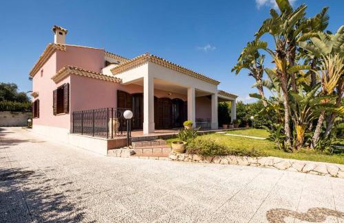 Fontane Bianche Villa | {Villa Jacuzzi Privata}sul mare di Fontane Bianche