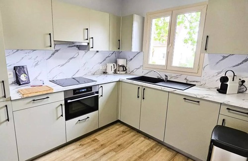 Lanzac Villa | Villa, Jacuzzi, Terrace, 2 Bäder 6 persons