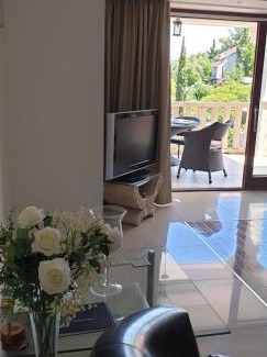 Medvinjak Apartamento | Villa Jade Apartments FRONT ROW SEA VIEW - WALK TO KORCULA OLD TOWN