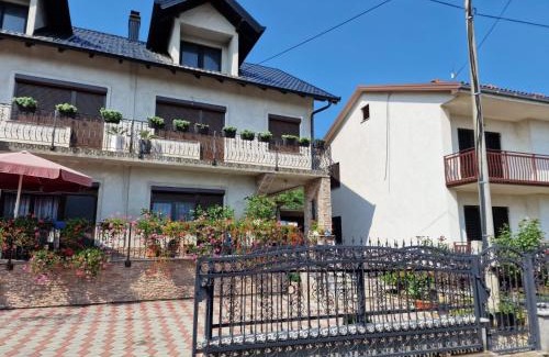 Modrica Casa | Villa Janković