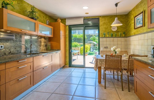 Condado del Jaruco Villa | VILLA JARUCO LUX, POOL, NETFLIX, RELAX AND COMFORT