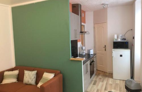 Pougues-les-Eaux Apartamento | Villa Jean Pierre