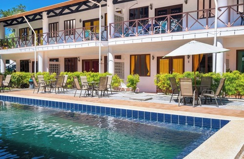 El Cerro Villa | Villa Junior # 4 w/ Pool & Kitchen – Minutes from Manuel Antonio Beach
