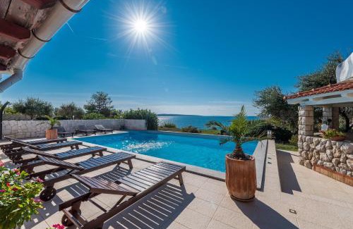 Povljana Apartamento | Villa Jurac