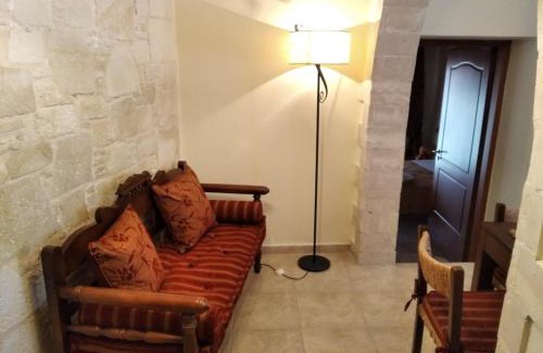 Lapithos Apartamento | Villa Kalliopi