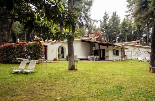 Sane Villa | Villa Kallisti by JJ Hospitality-