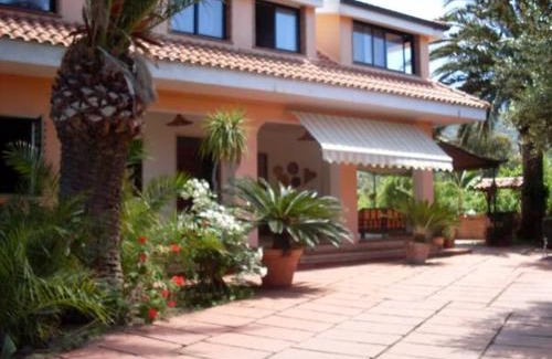 Santa Maria Apartamento | Villa Kampia