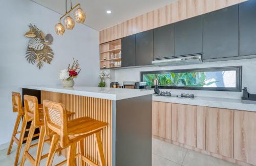 Sunset Road Villa | Villa Kangla - 3BR Luxurious Villa Seminyak