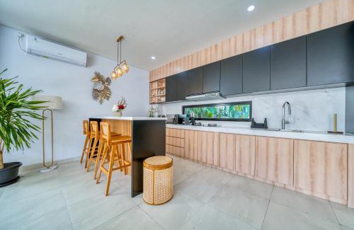 Sunset Road Villa | Villa Kangla - 3BR Luxurious Villa Seminyak