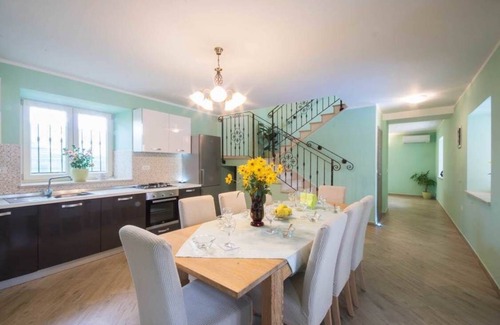 Hreljici Villa | Nueva villa con piscina privada cerca de Pula