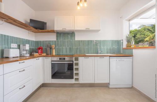 Le Diamant Villa | Villa Karmen