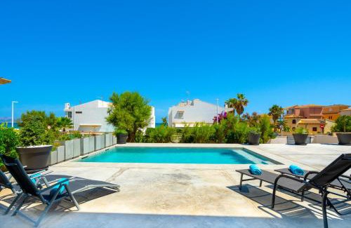 Son Serra de Marina Villa | Villa Kasalmar by Bebreeze