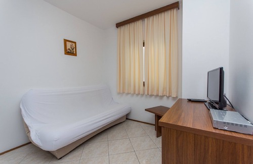 Okrug Gornji Hotel | Villa Katarina