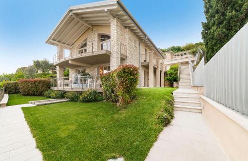 Albisano Apartamento | Villa Kiara