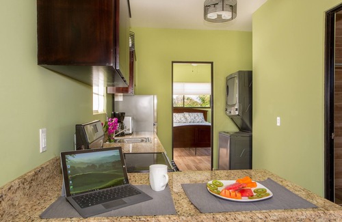 Parrita Casa | Villa Kisdadee - Hermosas vistas a la montaña y una piscina privada y Wi-Fi