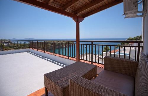 Patitiri Hotel | Villa Konstantinos