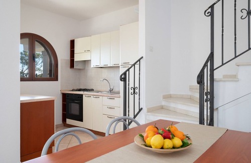 Pittulongu Chalet De Esquí | Villa Kora 7 - house with garden near the beach