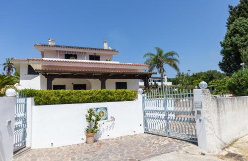 Santa Maria Casa | Villa Kore, Capo Vaticano