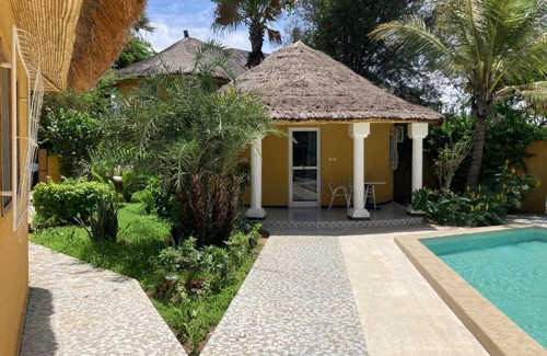 Ndangane Cama Y Desayuno | Villa Kounzo