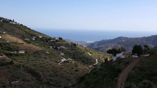 Cómpeta Chalet De Esquí | Villa López