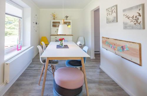 Husum Casa | Villa Lütt-KEINE MONTEURE-