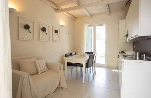 Mesagne Villa | Villa l'Oasi, experience colours of Salento