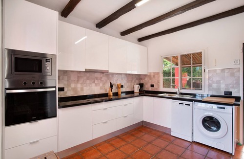 La Solana Villa | Villa "La Alpispa" en el campo con piscina, Wi-Fi, terraza y jardín
