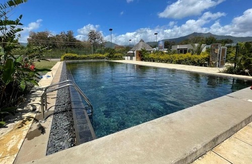 Black River Villa | Villa La Balise Marina on pontoon