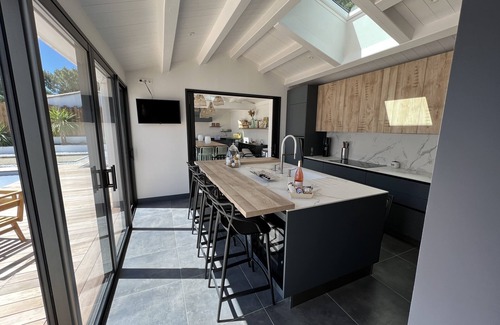 L'Epine Casa | VILLA LA BOSSE 1OP ☀️ Heated swimming pool, Boules pitch, XXL BioClimatic pergola