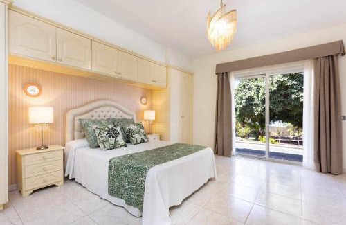 Los Gigantes Villa | Villa Las Flores