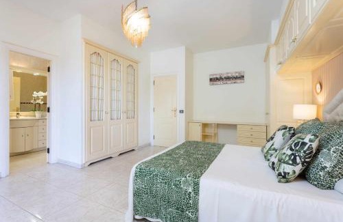 Los Gigantes Villa | Villa Las Flores