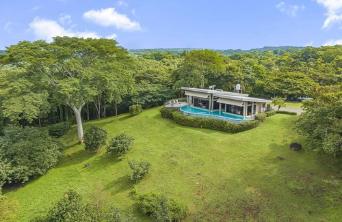 Tárcoles Villa | Villa La Loma, Oceanview, Private Pool and AC!