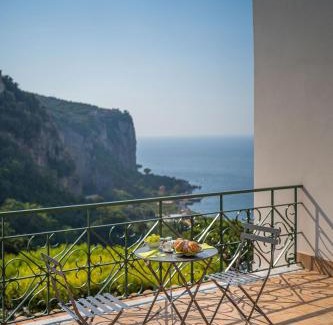 Seiano Cama Y Desayuno | Villa La Pagaia Sorrento Coast