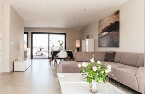 Sete Villa | Villa La Perle de Thau primera gran visibilidad en línea "los pies en el agua" 4 *
