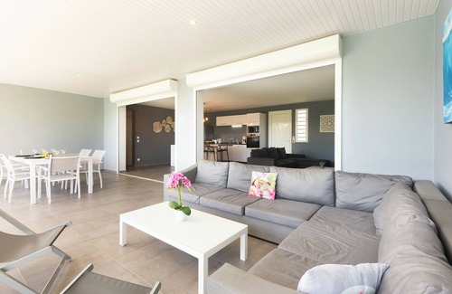 Dunoyer Casa | VILLA LA PERLE Refugio de paz a 5 minutos de la playa con piscina privada.