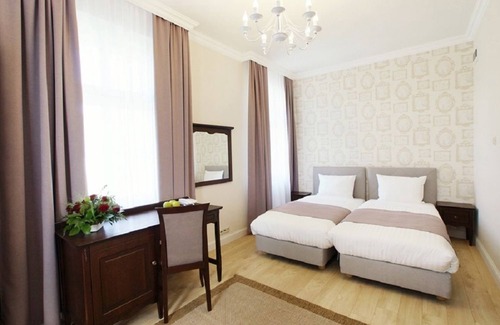 Strzegom Casa | Villa La Pierre