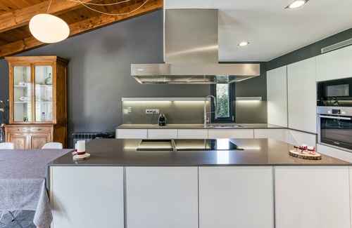 Les Preses Villa | Villa 'La Solfa' con vistas a la montaña, Wi-Fi y aire acondicionado