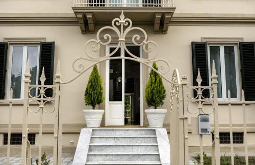 Lucca Historical Center Cama Y Desayuno | Villa La Tuia B&B