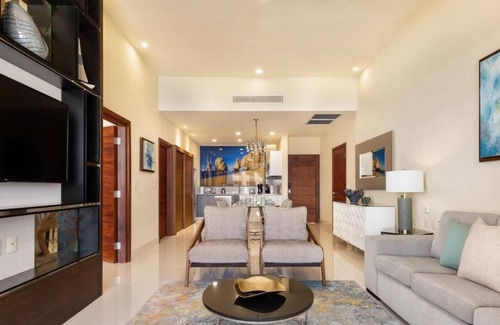 El Rosarito Complejo | Villa La Valencia, the newest upscale resort complex in Los Cabos.