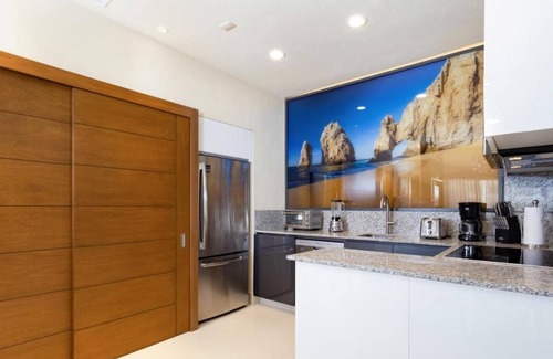 El Rosarito Complejo | Villa La Valencia, the newest upscale resort complex in Los Cabos.