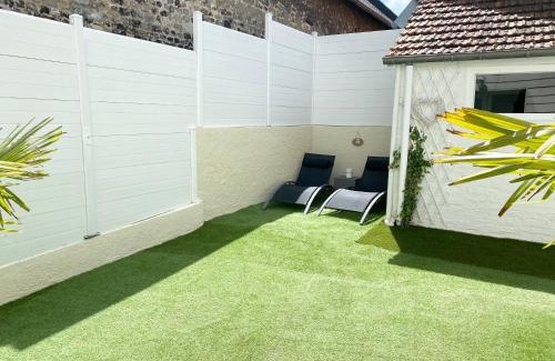 Dieppe Casa | Villa la Vie, Maison entière pour 4 personnes, avec extérieur, Tout inclus, ménage, linge, wifi