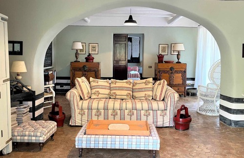 Pollara Casa | Villa La Vigna, in the bay of Pollara, with swimming pool