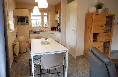 Sint Maartensvlotbrug Villa | Villa Lachmöwe